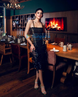 Celebrity Photos of Sanjana Sanghi