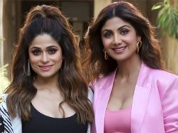Shilpa Shetty snapped with mom and sister Shamita Shetty