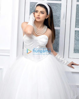 Celeb Photos Of Shrenu Parikh