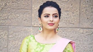Shrenu Parikh’s looks like a goddess in traditional avatar