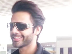 Stebin Ben poses for paps at airport