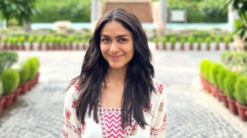 Straight or Curly hair? Mrunal Thakur wants to have curly hair!