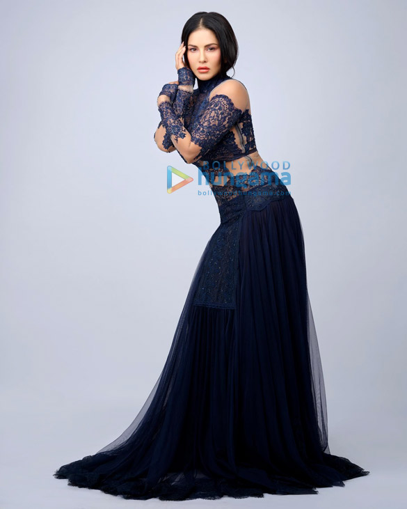 sunny leone 4 15
