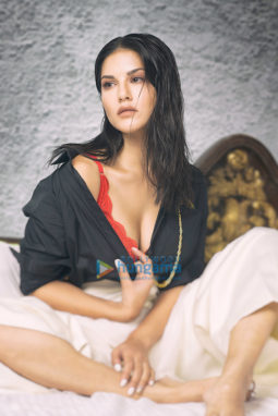 Celeb Photos Of Sunny Leone