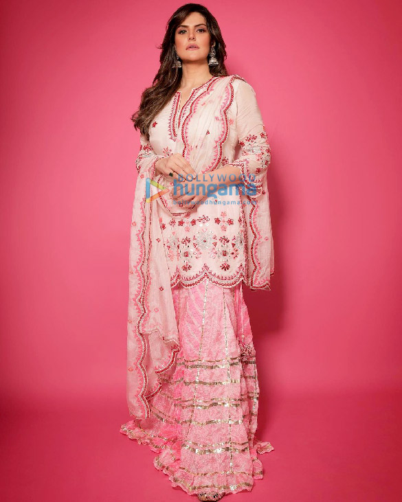 zareen khan 1 23
