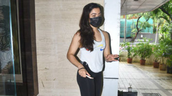 Rashmika Mandanna blushes as paps call her cute