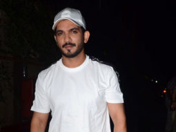Arjun Bijlani looks handsome in white tshirt and denim jacket