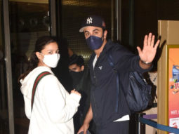 Alia Bhatt and Ranbir Kapoor spotted at the airport