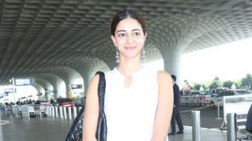 Ananya Panday flaunts her natural beauty