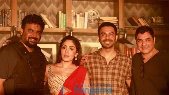 On the sets of the movie Dhokha - Round D Corner