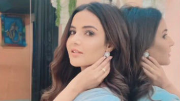 Jasmin Bhasin hypnotizes us with her beauty