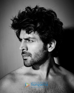 Celebrity Photos of Kartik Aaryan