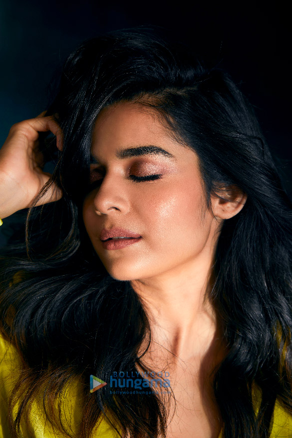 mithila palkar 6 4