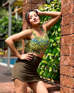 Celeb Photos Of Monalisa