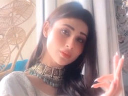 Mouni Roy flaunts her elegant moves in her reel