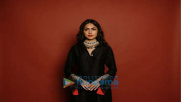 Celebrity Photos of Mrunal Thakur