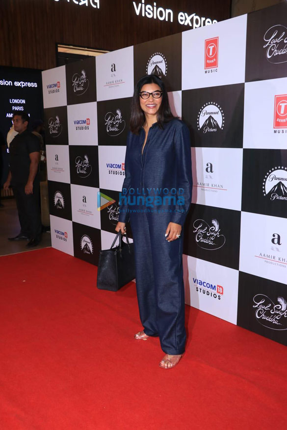 photos aamir khan kiran rao kareena kapoor khan saif ali khan and others attend red carpet premiere of laal singh chaddha 008866 3