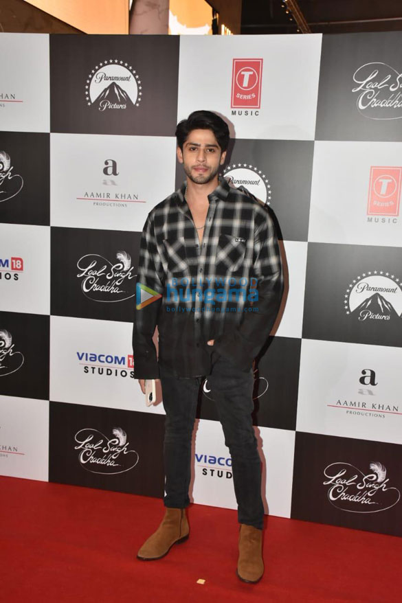 photos aamir khan kiran rao kareena kapoor khan saif ali khan and others attend red carpet premiere of laal singh chaddha 0099 2