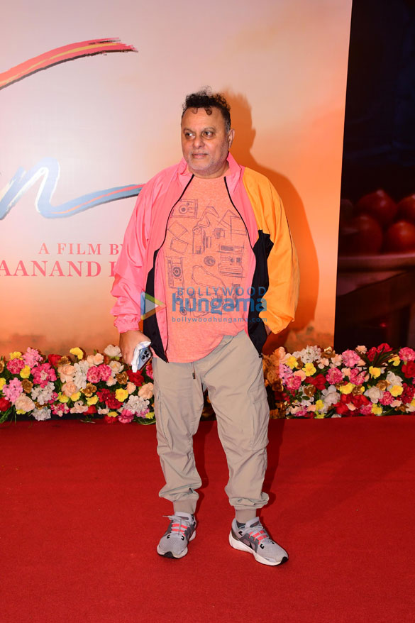 photos celebs grace the premiere of raksha bandhan 564 5
