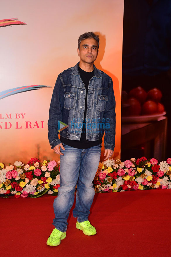 photos celebs grace the premiere of raksha bandhan 564 6