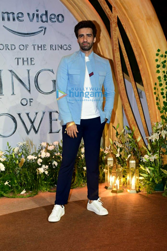 photos celebs snapped at lord of the rings rings of power screening at pvr lower parel 11