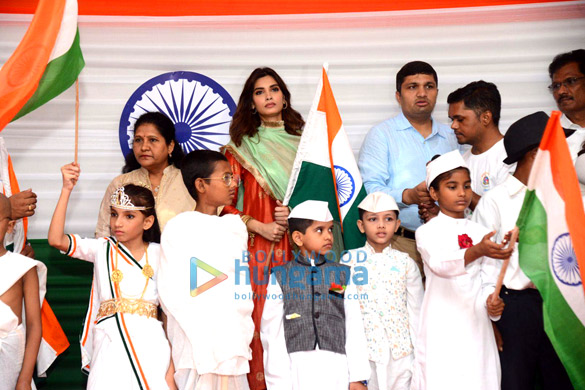 photos diana penty snapped attending an independence day celebration 3