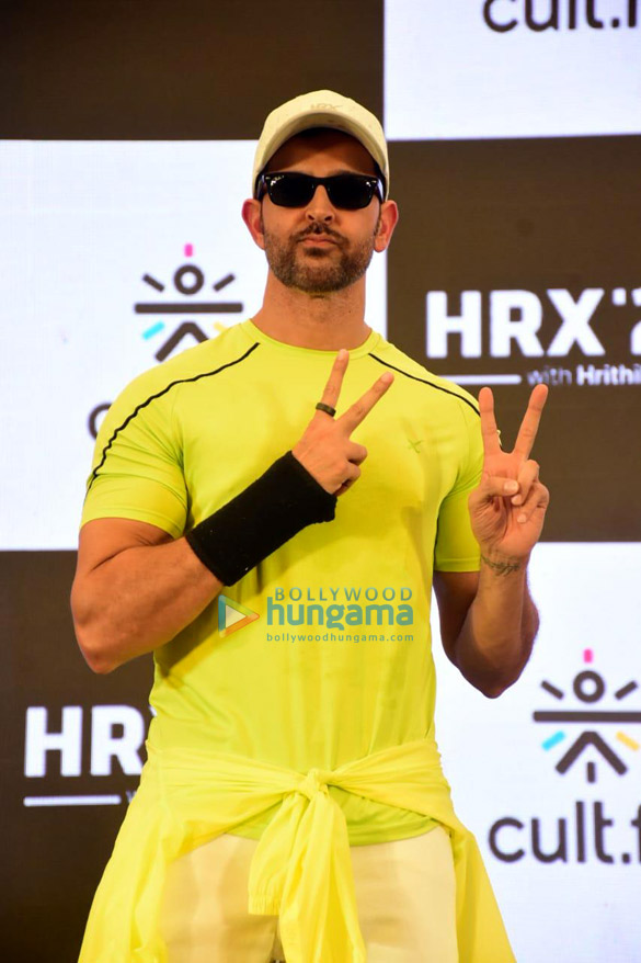 photos hrithik roshan graces the launch of hrx 22 6