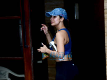 Photos: Malaika Arora spotted in Khar