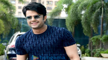 Photos: Maniesh Paul snapped in Andheri