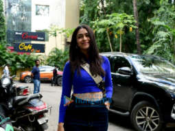 Photos: Mrunal Thakur snapped in Andheri