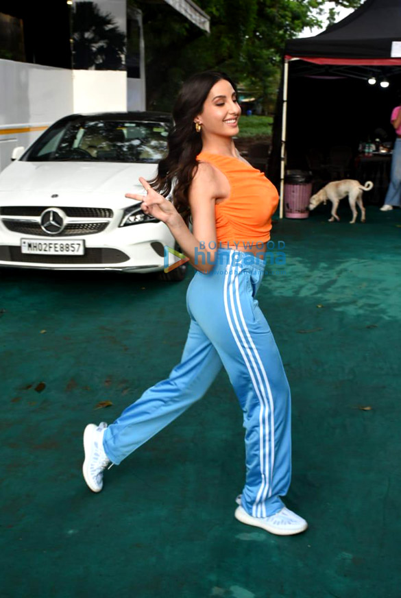photos nora fatehi spotted in aarey colony goregaon 4