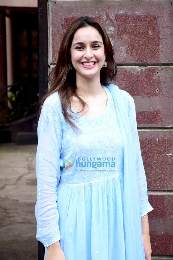 photos sadia khateeb snapped outside empire studios in andheri 3