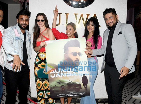 Photos: Shehnaaz Gill and Shehbaz Badesha attend the launch of the song ‘Aunda Janda’ Photos: Shehnaaz Gill and Shehbaz Badesha attend the launch of the song ‘Aunda Janda’