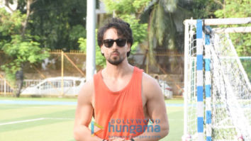 Photos: Tiger Shroff, Zaid Darbar and others snapped at an All-Star football match