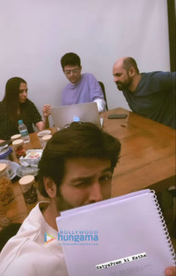 On the set of the movie Satyaprem Ki Katha