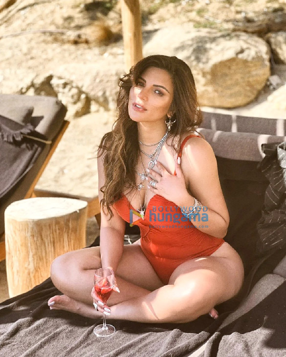 shama sikander 30
