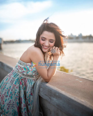 Celebrity Photos of Shirley Setia