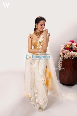 Celebrity Photos of Shirley Setia