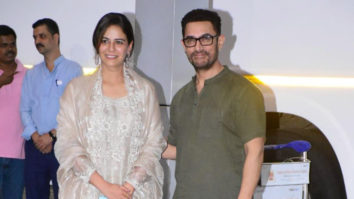 Spotted: Aamir Khan with his Laal Singh Chaddha co-actor Mona Singh