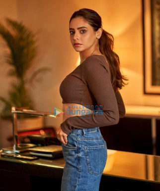 Celebrity Photos of Aamna Shariff