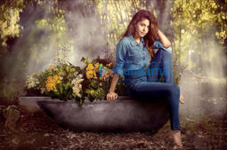 Celebrity Photos of Alaya F