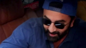 Birthday boy Ranbir Kapoor poses for selfie with fans