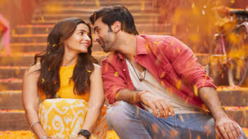 Brahmastra Box Office Estimate Day 1: Ranbir Kapoor-Alia Bhatt starrer collects Rs. 37.50 crores; is a RECORD non-holiday opener