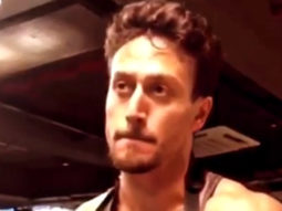 Can’t get enough of Tiger Shroff’s muscular biceps!