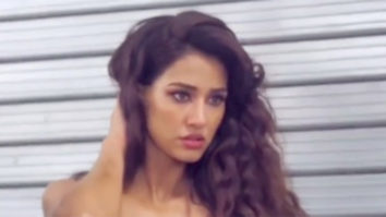 Disha Patani raises the temperature with her hotness!
