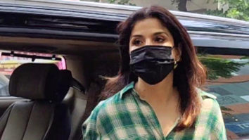 Fabulous Maheep Kapoor snapped in a green flannel shirt