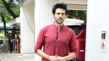 Kartik Aaryan snapped at T-series Ganpati pooja