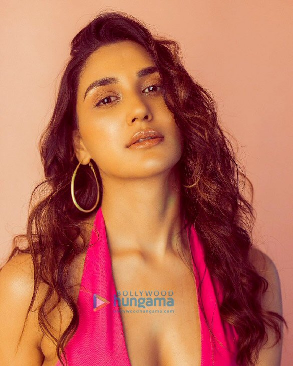 nikita dutta 2 21