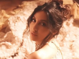Nora Fatehi hypnotizes people with her beauty