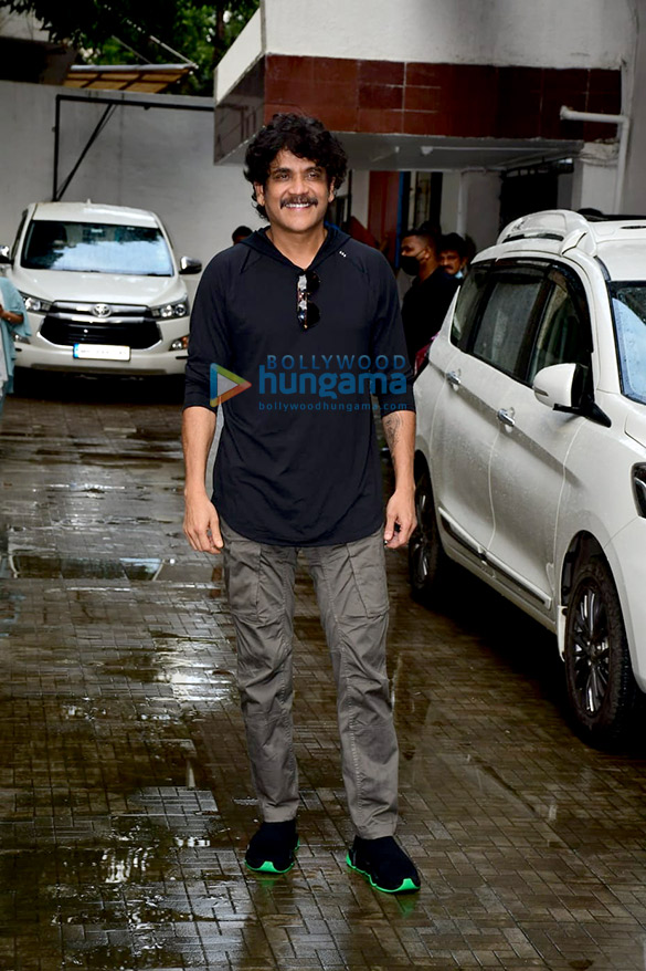 photos alia bhatt nagarjuna and ayan mukerji snapped at karan johars office in khar 1